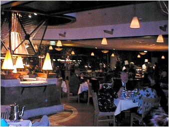 Restaurant Lounge, Club Level, Pepsi Center
