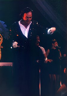 Tom Sadge as Neil Diamond