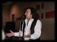 Tom Sadge Tribute to Neil Diamond