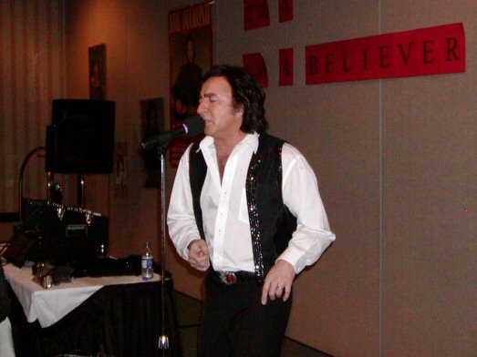 14_tomsadge_chi2004.jpg (92K)