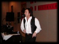 Tom Sadge Tribute to Neil Diamond