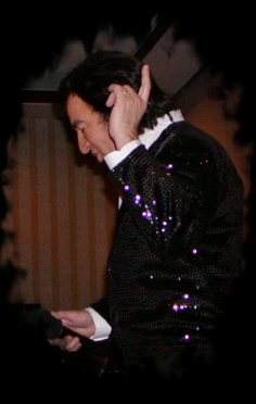Tom Sadge as Neil Diamond