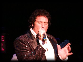 The song that I love hearing Lou sing....GREEN, GREEN GRASS OF HOME.  He sings it with such feeling, and his voice is so powerful, it just takes me away!