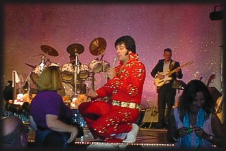 Lou Vuto as ELVIS PRESLEY, Memories Theatre, July 16, 2001