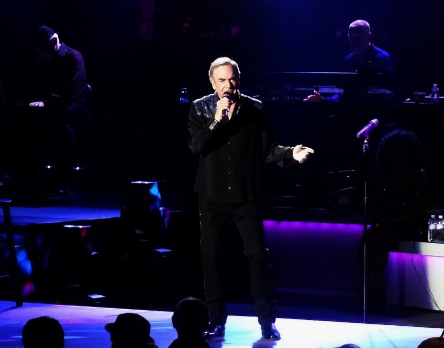 Neil Diamond live at The Greek Theater Aug 23, 2012