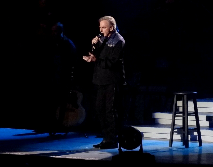 Neil Diamond live at The Greek Theater Aug 23, 2012