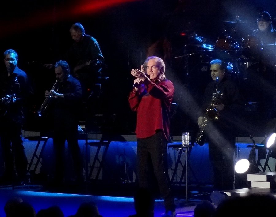 Neil Diamond live at The Greek Theater Aug 23, 2012