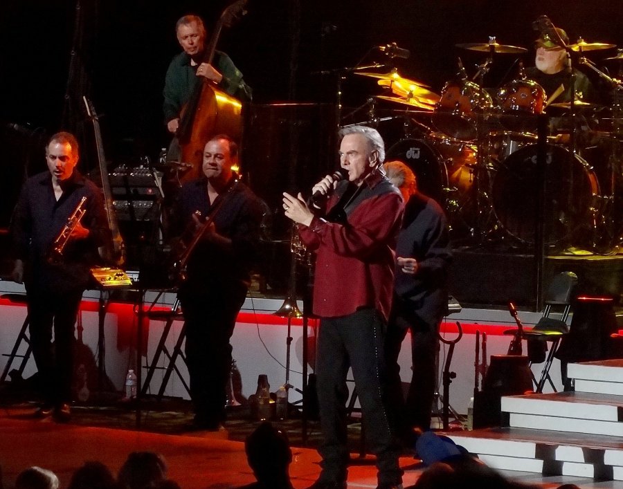 Neil Diamond live at The Greek Theater Aug 23, 2012