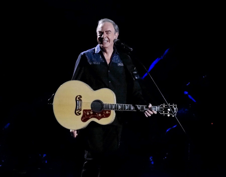 Neil Diamond Live at The Greek Theater 8-25-2012