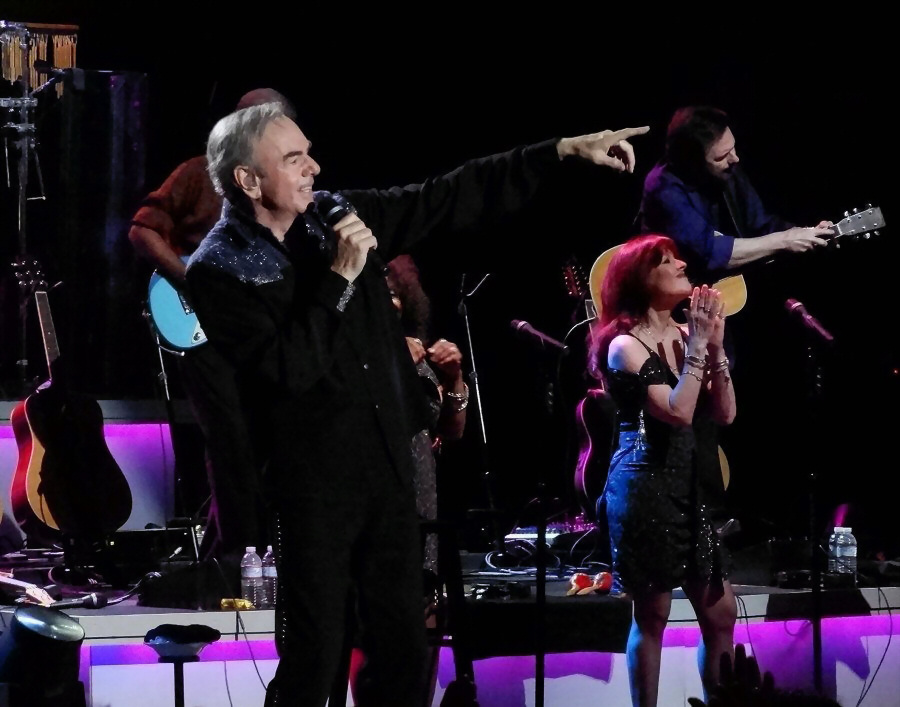 Neil Diamond Live at The Greek Theater 8-25-2012