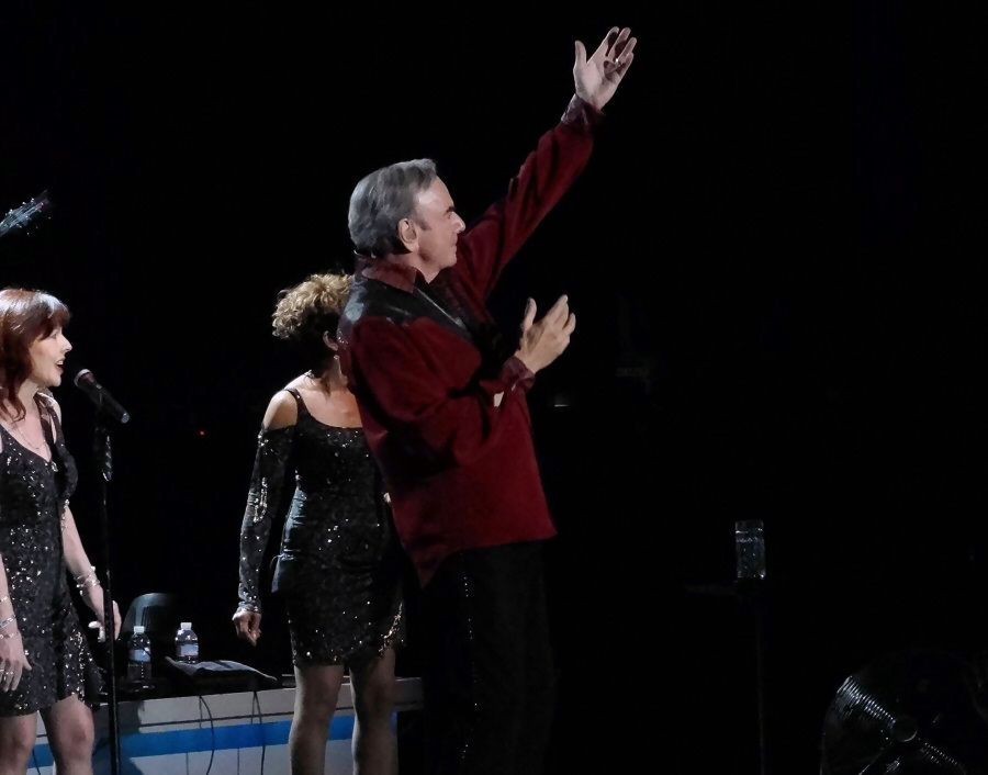 Neil Diamond Live at The Greek Theater 8-25-2012