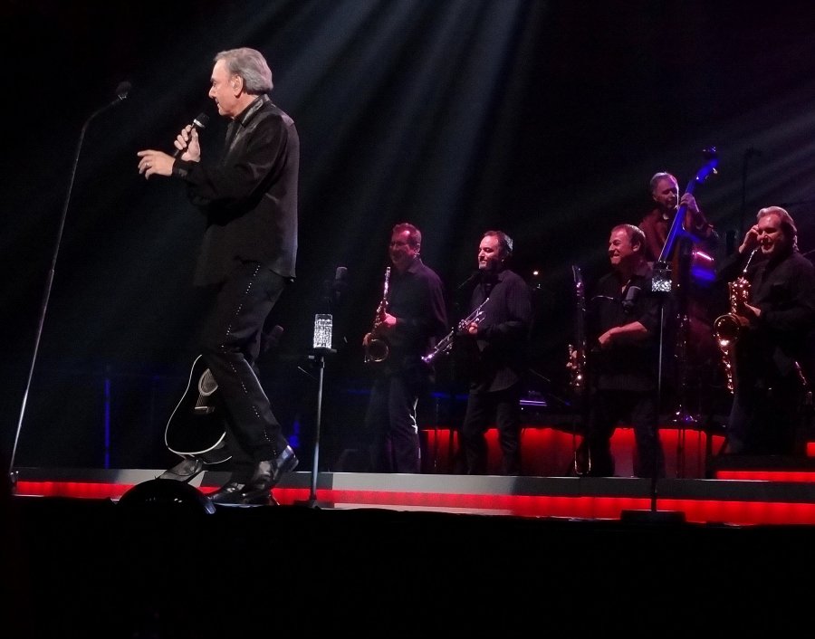 Neil Diamond Live at MGM GRAND, Las Vegas, NV  9-1-2012