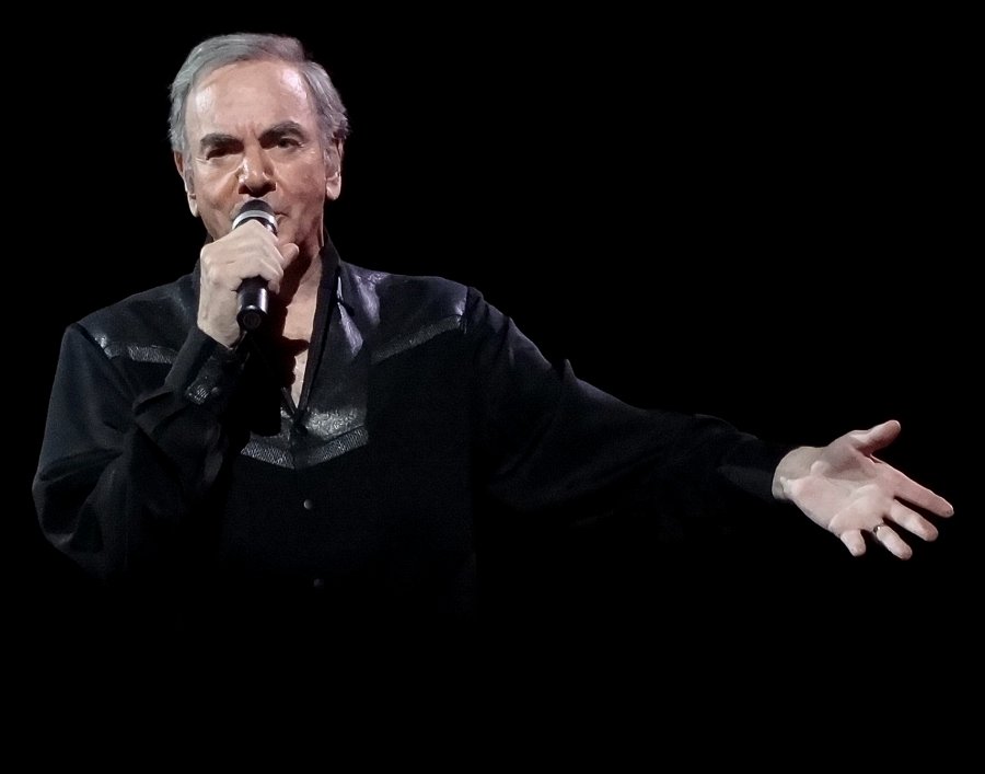 Neil Diamond Live at MGM GRAND, Las Vegas, NV  9-1-2012