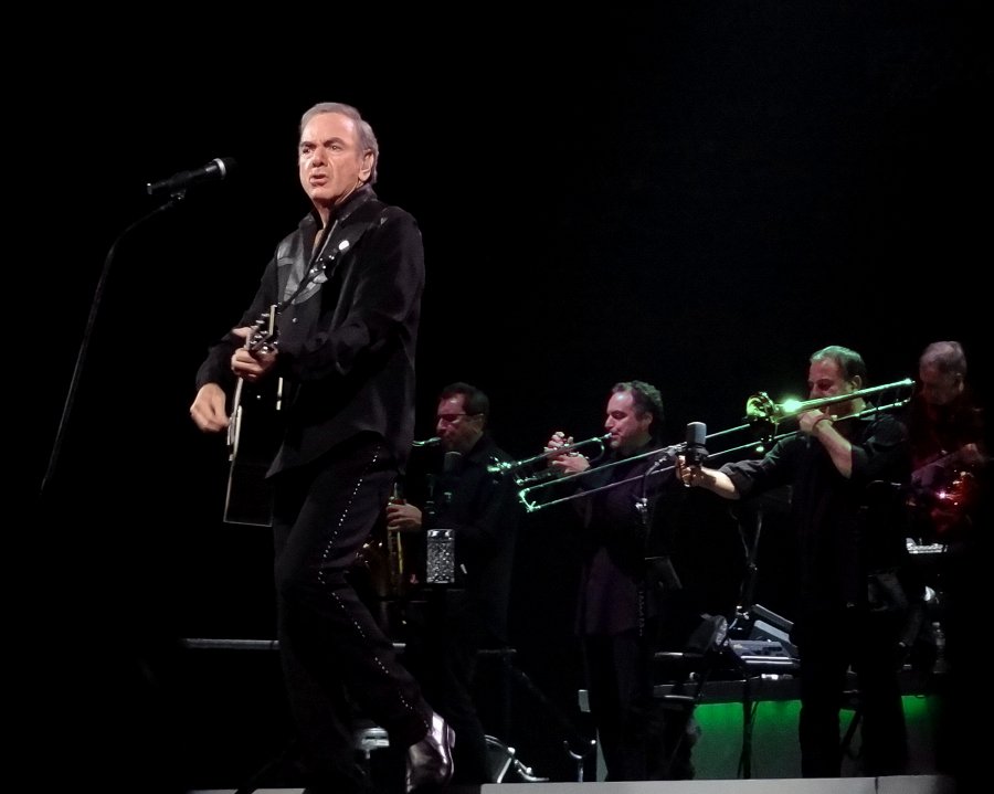 Neil Diamond Live at MGM GRAND, Las Vegas, NV  9-1-2012