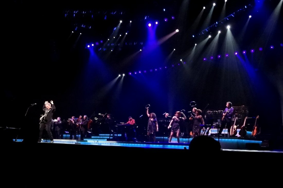 Neil Diamond Live at MGM GRAND, Las Vegas, NV  9-1-2012