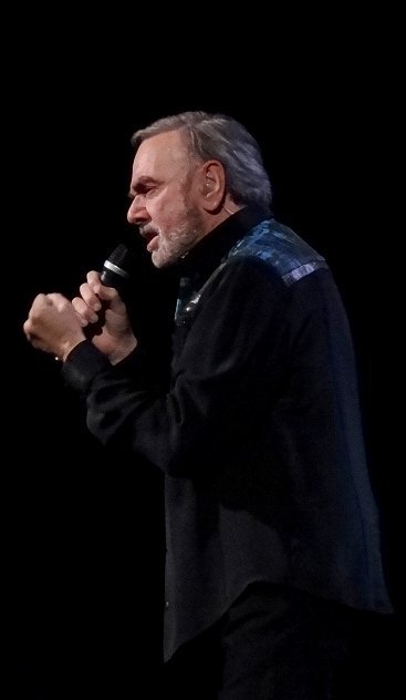 NEIL DIAMOND at Key Arena, Seattle WA 5-10-15