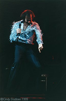 Neil Diamond in Indianapolis 1983 (c) Cindy Stubben