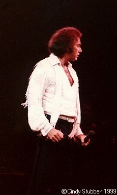 Neil Diamond at Chicago Stadium 1983