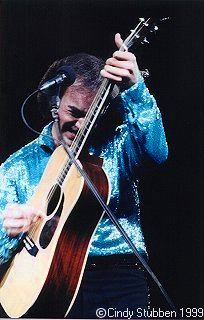 Neil Diamond at Poplar Creek Outdoor Music Theater, IL 1984 (c) Cindy Stubben