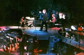 Neil at Wembley Arena on Sat Mar 13, 1999