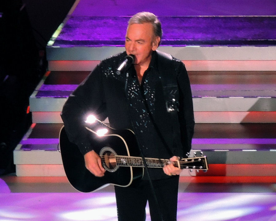 NEIL DIAMOND - Nikon at Jones Beach Theater, Wantagh NY, June 8, 2012 - Photo by Alex Westner