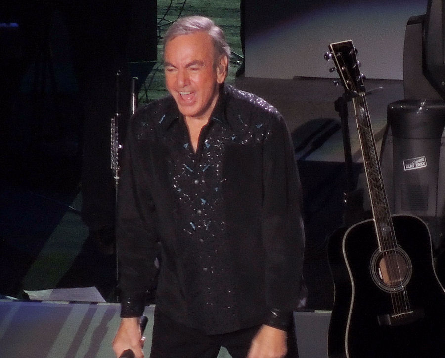 NEIL DIAMOND - Nikon at Jones Beach Theater, Wantagh NY, June 8, 2012 - Photo by Alex Westner