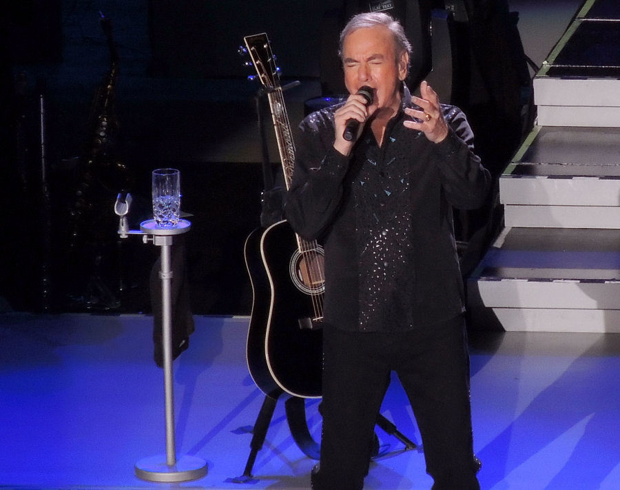 NEIL DIAMOND - Nikon at Jones Beach Theater, Wantagh NY, June 8, 2012 - Photo by Alex Westner