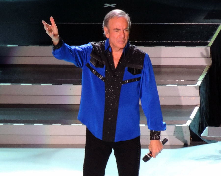 NEIL DIAMOND - Nikon at Jones Beach Theater, Wantagh NY, June 8, 2012 - Photo by Alex Westner